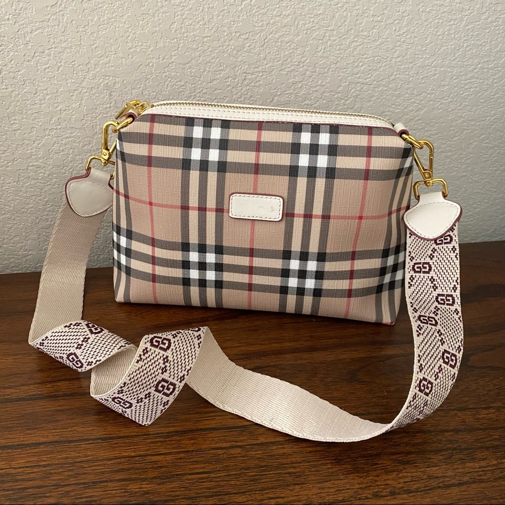 Plaid White Leather Trim Zipper Top Closure Bag w/ Crossbody Strap B2